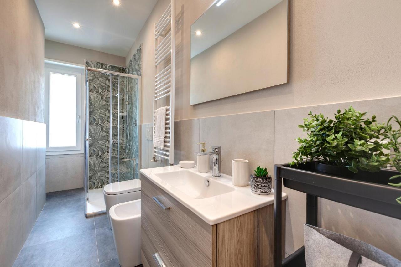 Khione Apartment By Mamo Firenze Kültér fotó